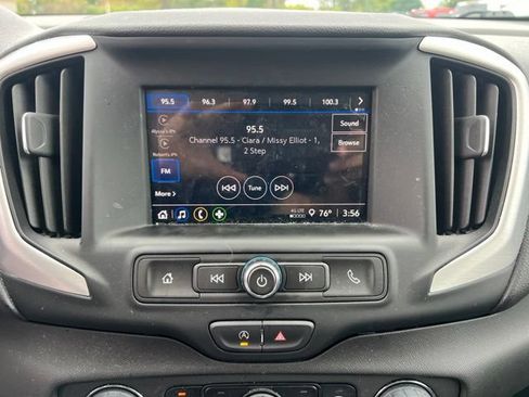 Used 2024 GMC Terrain SLE w/ Driver Convenience Package AWD/4WD image 22