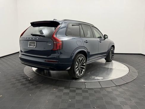 New 2026 Volvo XC90 T8 Ultra w/ Lounge Package image 7