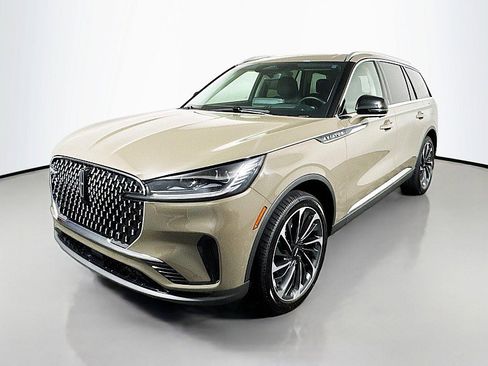 New 2025 Lincoln Aviator Reserve w/ Equipment Group 201A image 3