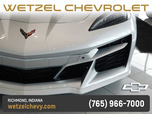 New 2026 Chevrolet Corvette E-Ray AWD/4WD image 8