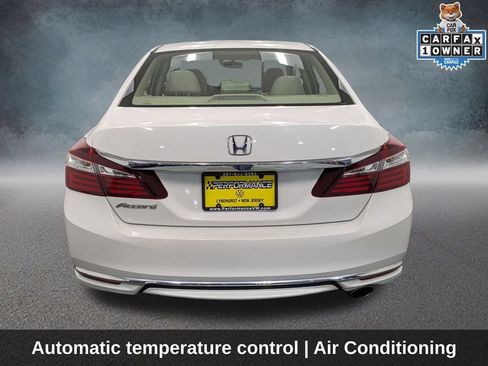 Used 2017 Honda Accord LX image 6