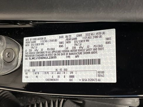 Used 2022 Lincoln Corsair AWD w/ Premium Package image 44