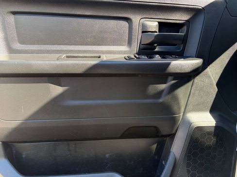 Used 2018 RAM 3500 Tradesman w/ Chrome Appearance Group AWD/4WD image 14