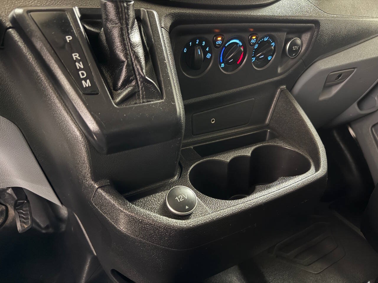 Used 2019 Ford Transit 250 130 Low Roof w/ Exterior Upgrade Package RWD image 41