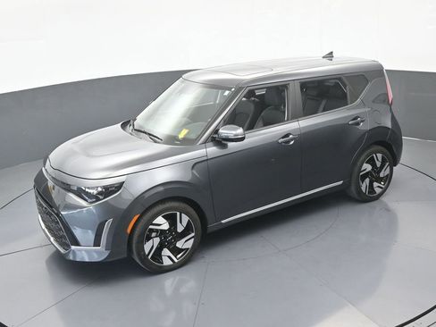 Used 2024 Kia Soul GT-Line FWD image 44