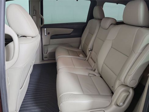 Used 2016 Honda Odyssey EX-L image 11