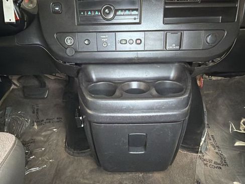 Used 2016 Chevrolet Express 3500 LT w/ LT Preferred Equipment Group image 26
