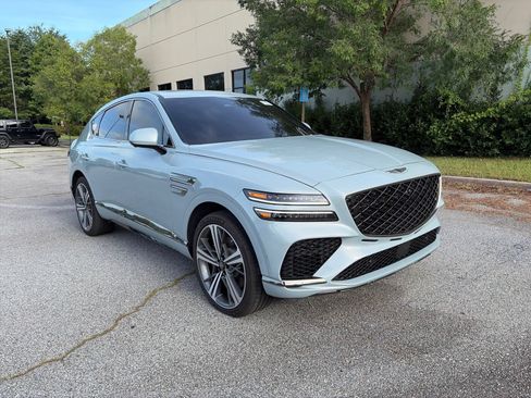 Used 2025 Genesis GV80 3.5T e-SC AWD/4WD image 8