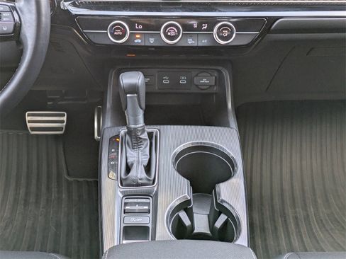 Used 2025 Honda Civic Sport image 18