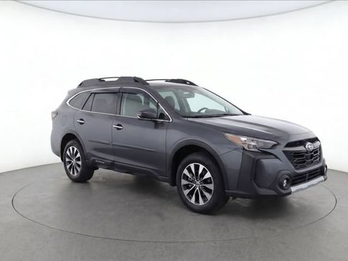 Used 2025 Subaru Outback Limited XT AWD/4WD image 5