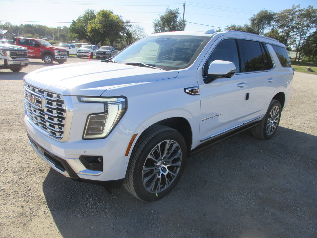 New 2027 GMC Yukon Denali w/ Sun & Power Step Package AWD/4WD image 9