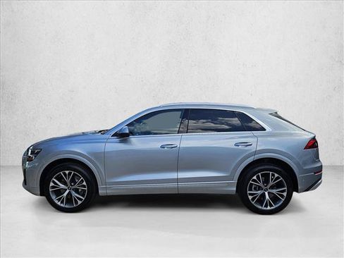 Certified 2025 Audi Q8 Premium Plus AWD/4WD image 8
