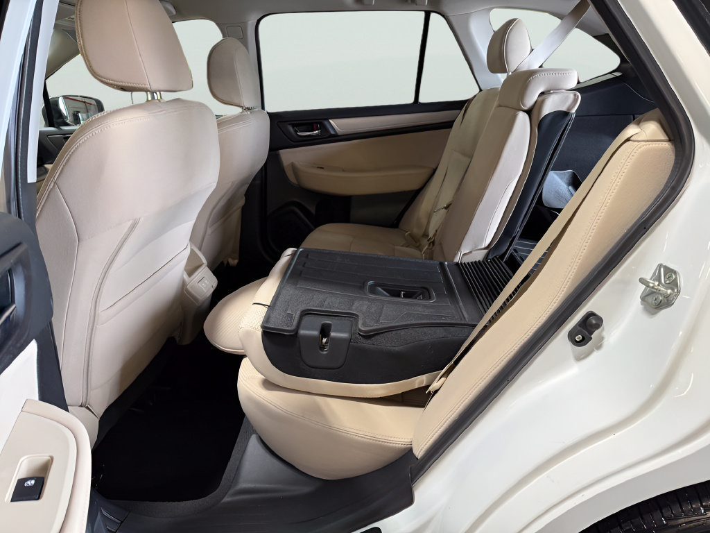 Used 2019 Subaru Outback 2.5i Premium AWD/4WD image 23