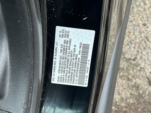 Used 2017 Honda Ridgeline Black Edition image 32