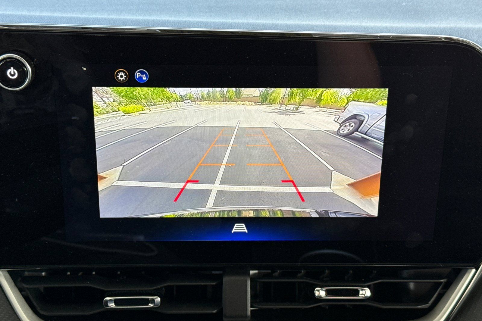 Used 2026 Chevrolet Equinox LT w/ LPO, Floor Liner Package FWD image 29