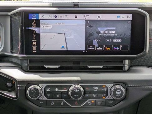 New 2026 Jeep Gladiator Rubicon AWD/4WD image 18
