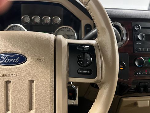 Used 2008 Ford F350 Lariat image 14