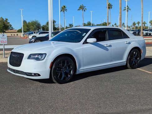 Used 2022 Chrysler 300 S w/ Safetytec Plus Group image 2