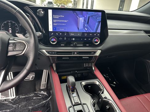 Certified 2024 Lexus RX 500h F Sport w/ Convenience Package image 30