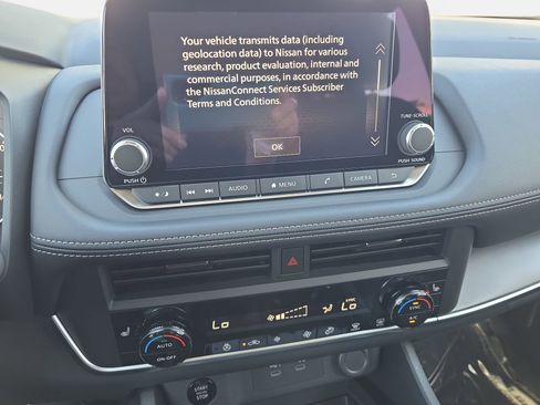 New 2026 Nissan Rogue SV w/ Cold Weather Package FWD image 20