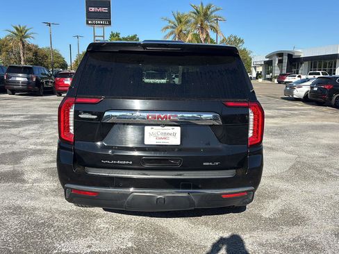 Used 2021 GMC Yukon SLT w/ SLT Luxury Plus Package image 6