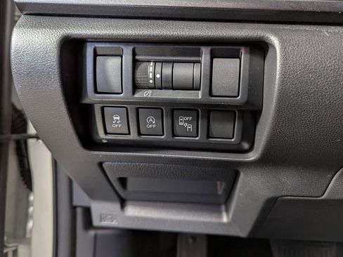 Used 2023 Subaru Crosstrek 2.5i Sport image 33