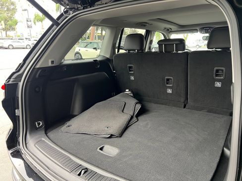 Used 2023 Jeep Grand Cherokee 4WD 4xe image 19