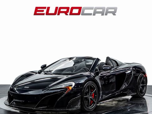 Used 2016 McLaren 675LT Spider image 1