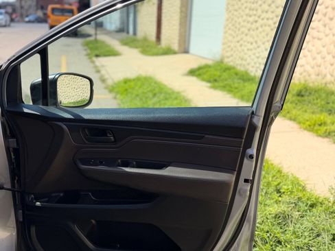 Used 2019 Honda Odyssey LX image 24
