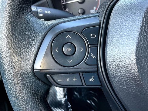 Used 2024 Toyota Corolla LE image 17