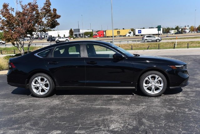 Used 2024 Honda Accord LX image 5