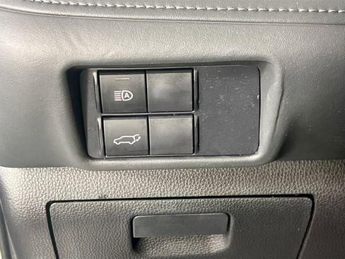 Used 2021 Toyota Highlander XSE image 10