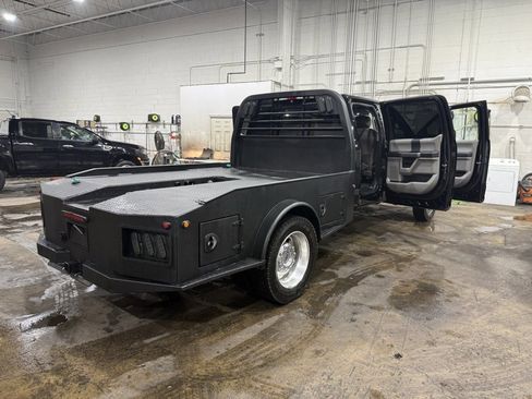 Used 2017 Ford F550 XLT w/ XLT Value Package image 11