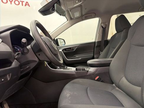 Used 2024 Toyota RAV4 LE FWD image 14