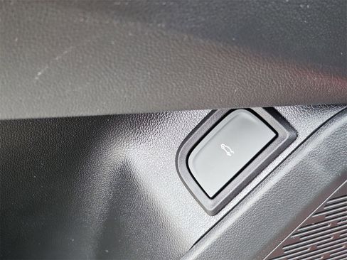 New 2026 Chevrolet Equinox RS image 31