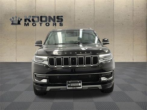 Used 2022 Jeep Wagoneer Series III w/ Premium Group I image 3