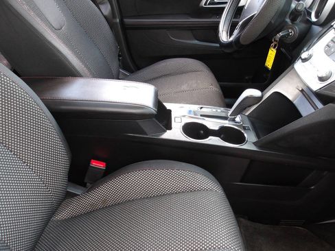 Used 2015 Chevrolet Equinox LT w/ Driver Convenience Package FWD image 18