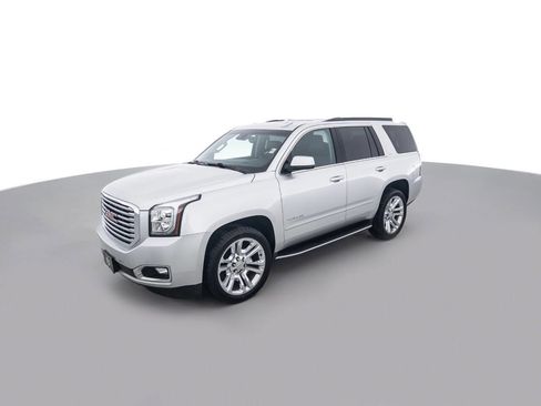 Used 2018 GMC Yukon SLT w/ Premium Edition image 9