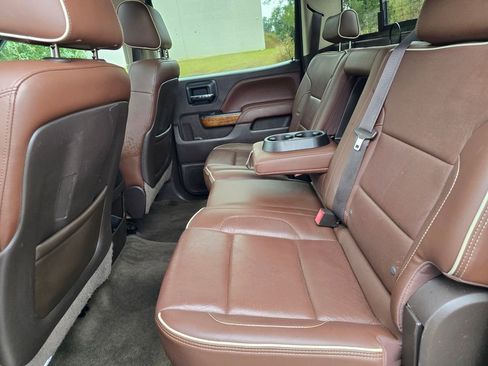 Used 2015 Chevrolet Silverado 1500 High Country w/ High Country Premium Package image 56