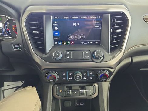 Certified 2023 GMC Acadia AT4 w/ Technology Package image 15