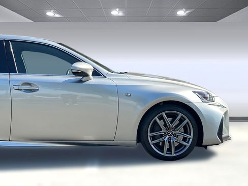 Used 2019 Lexus IS 350 F Sport w/ F Sport Package RWD image 32
