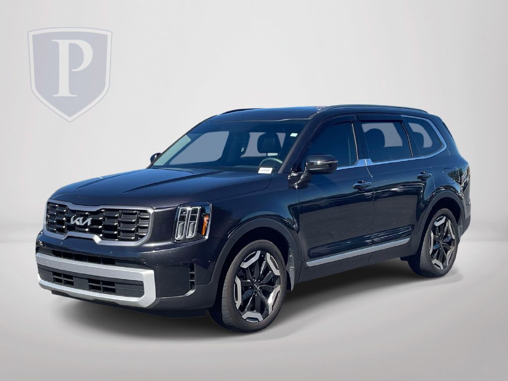 Used 2025 Kia Telluride S FWD image 4
