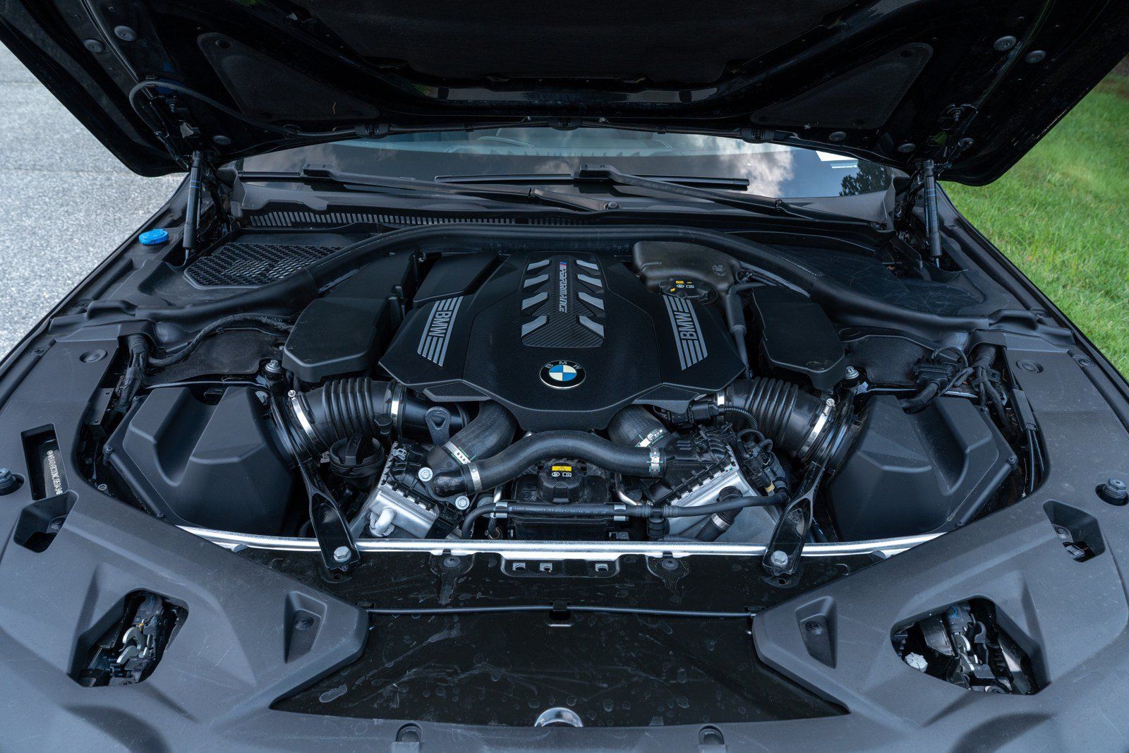 Used 2022 BMW M850i Gran Coupe xDrive AWD/4WD image 29