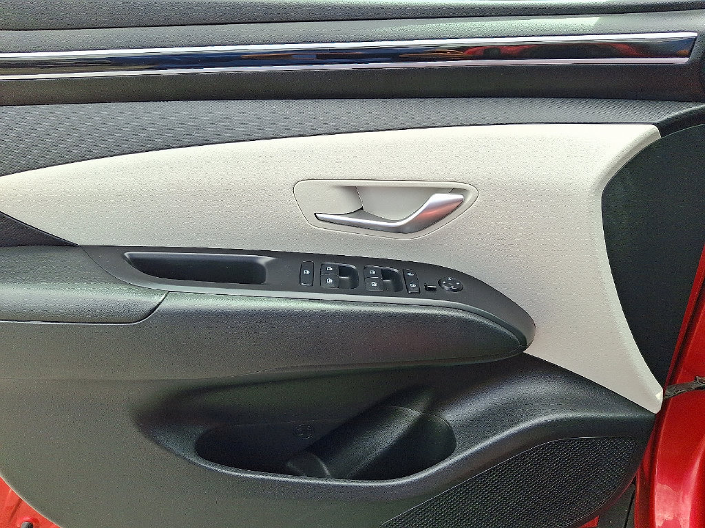 Used 2023 Hyundai Tucson SEL AWD/4WD image 13