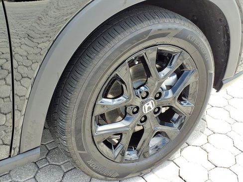 Used 2025 Honda HR-V Sport image 17