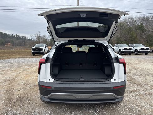 New 2026 Chevrolet Blazer EV LT FWD image 25