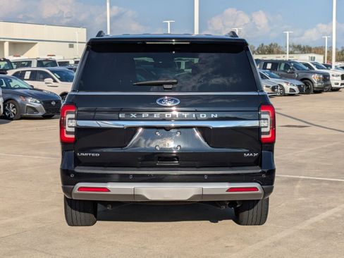 Used 2023 Ford Expedition Max Limited image 5