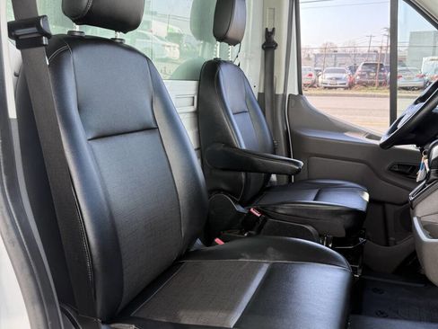 Used 2022 Ford Transit 350 image 14