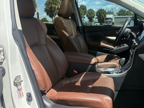 Used 2020 Subaru Ascent Touring w/ Popular Package #2 image 20