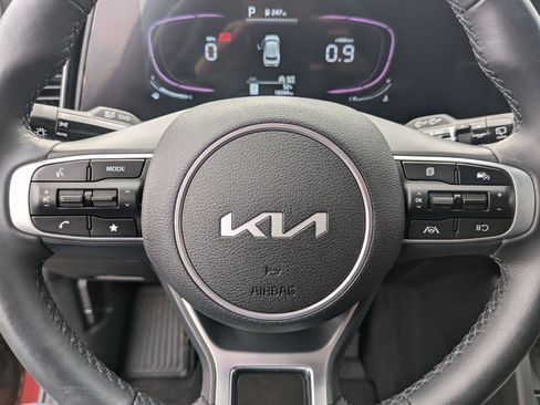 Used 2025 Kia Sportage X-Line w/ Premium Package image 14